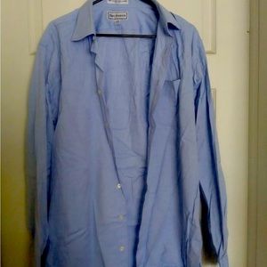 Paul Fredrick men’s blue long sleeve blue dress shirt. 17 x 36 trim fit.